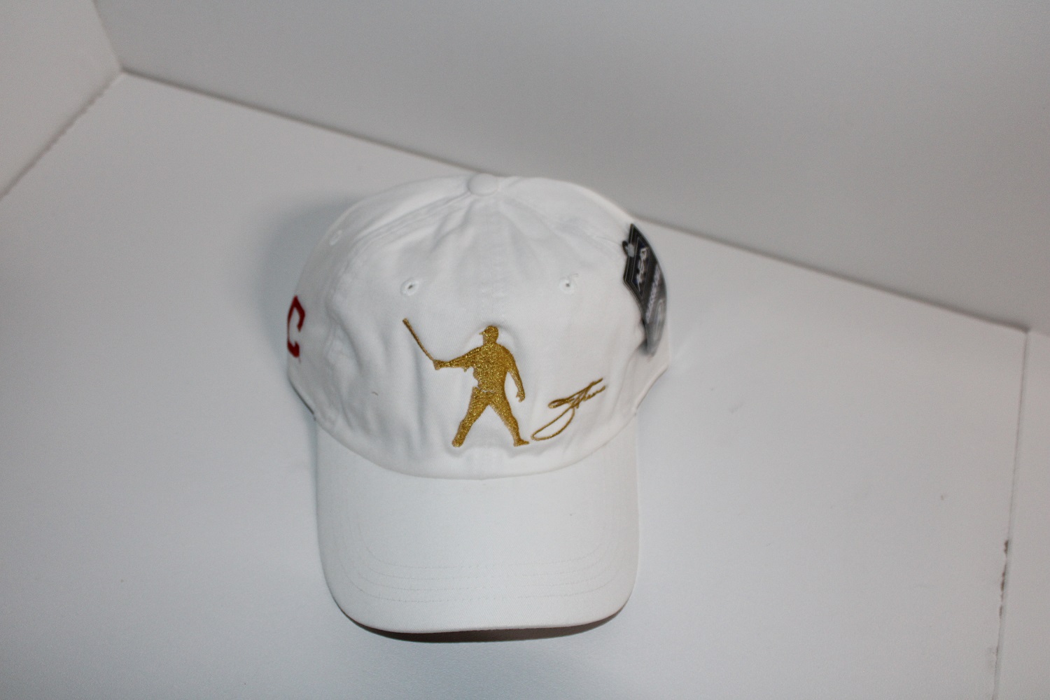 Jim Thome Unsigned White Hat